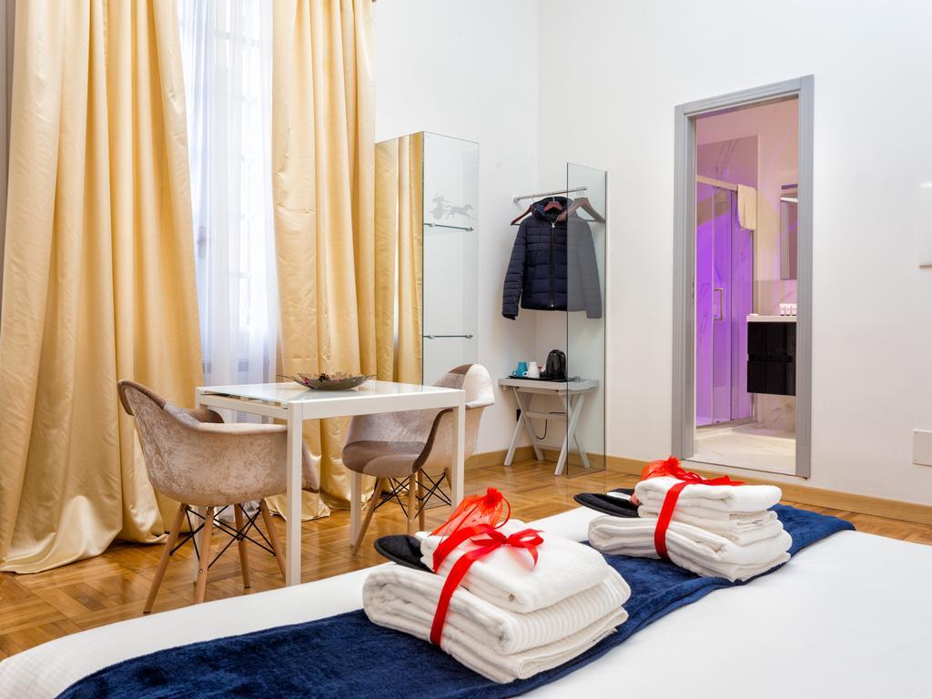 Queen Palace Suites Rome Bagian luar foto