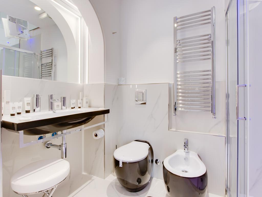 Queen Palace Suites Rome Bagian luar foto