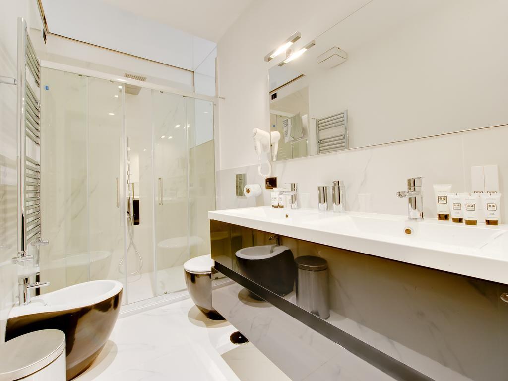 Queen Palace Suites Rome Bagian luar foto