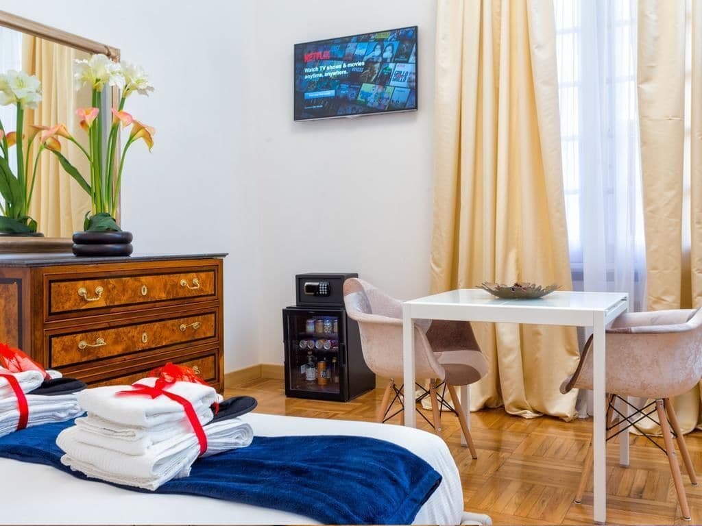 Queen Palace Suites Rome Bagian luar foto